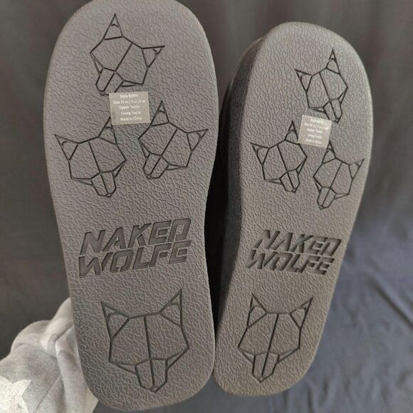 NWOT ♡ Naked Wolfe ♡ Buffy Fur Lined Puffer Platform Boots in Black - Picture 8 of 8